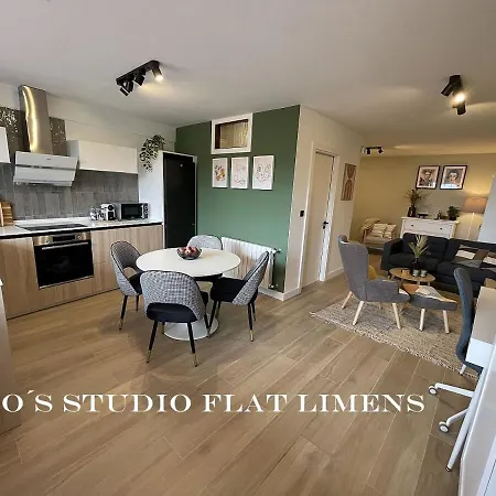 アパート Jo's Flat Limens