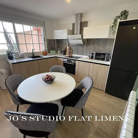 Jo's Flat Limens *