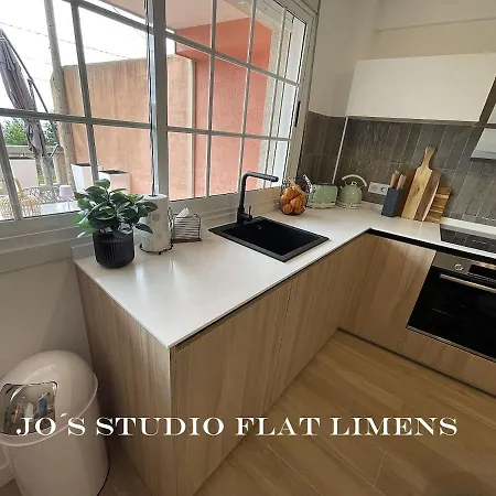 Jo's Flat Limens Lejlighed *