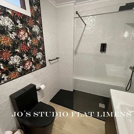 Jo's Flat Limens Lägenhet Cangas do Morrazo