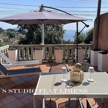 Jo's Flat Limens アパート