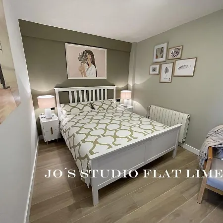 Lägenhet Jo's Flat Limens *