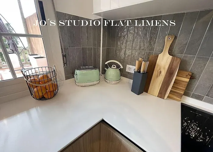 Jo's Flat Limens Cangas do Morrazo